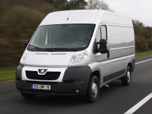 Фото Peugeot Boxer Fourgon 2.2 HDI MT L4H2 №5